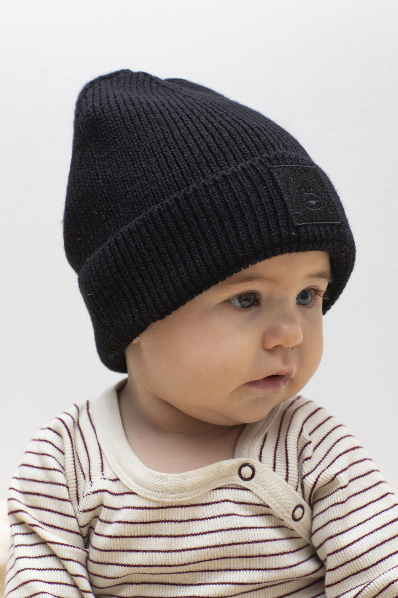 Knitted beanie patched Black 30 0-2 Y