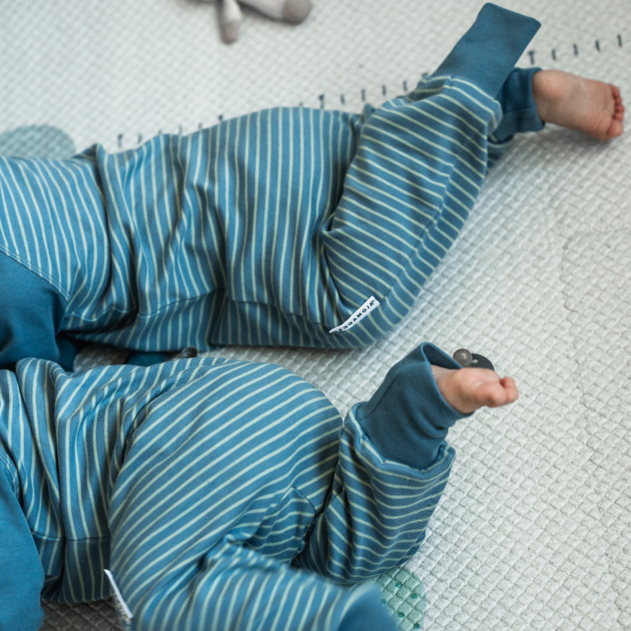 Pyjamas i bomull blå/grön 62/68