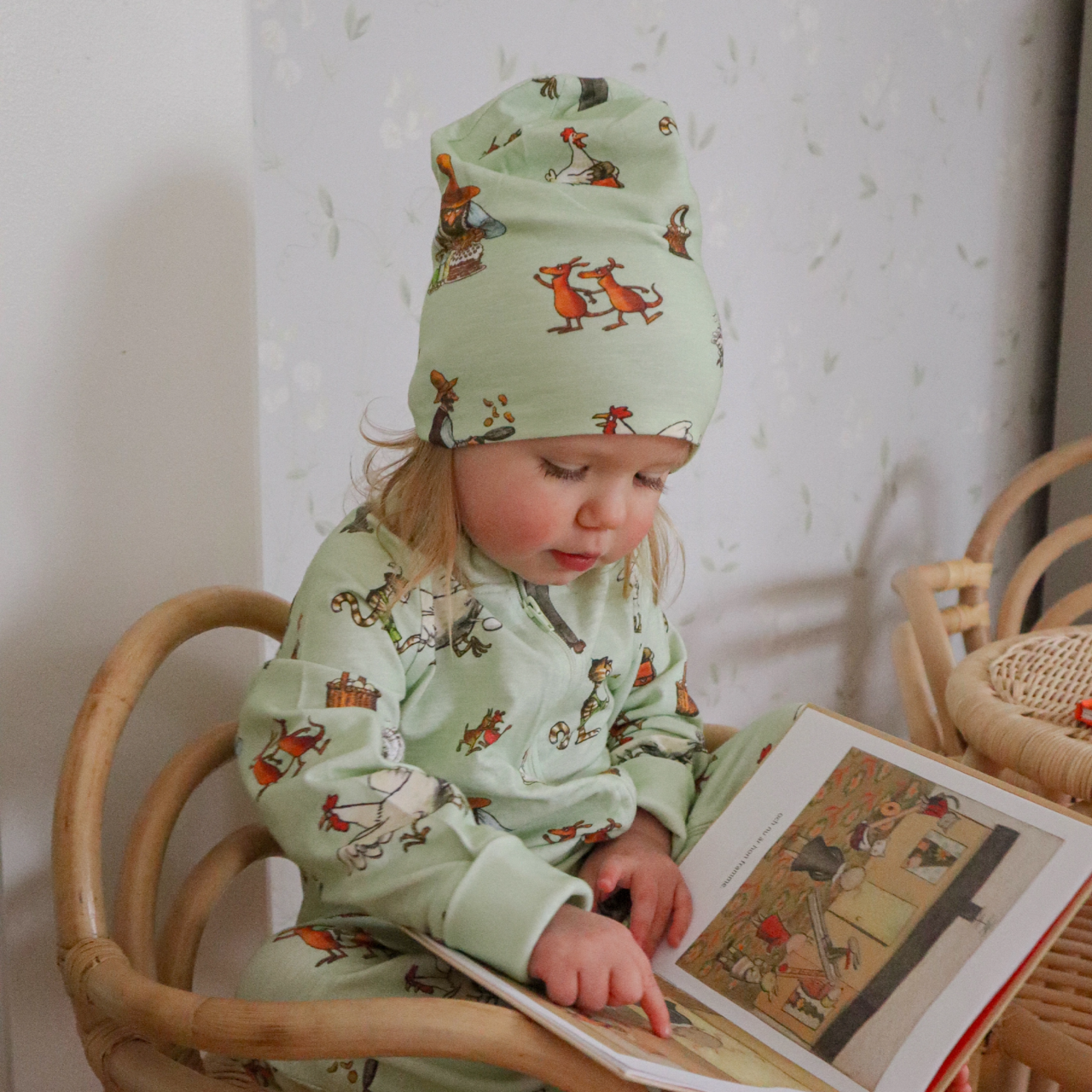 Beanie Pettson and Findus Light green XS 1-2 Year
