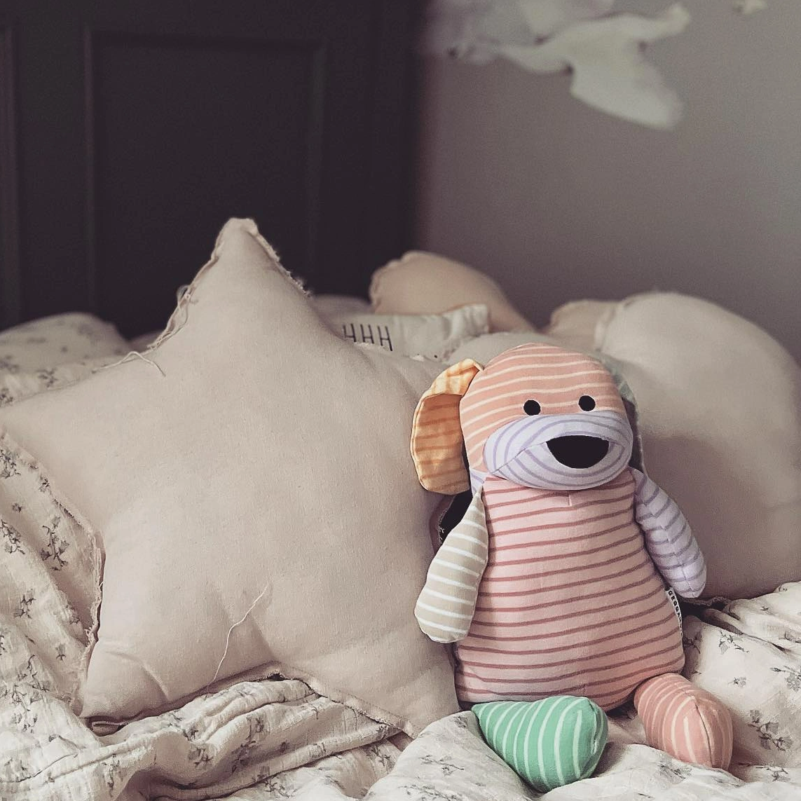 Doddi mixade färger Rosa Liten